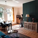 Apartment Schlossbahnhof *