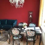 Schlossbahnhof Apartment *