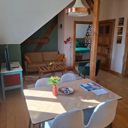 Schlossbahnhof Apartment