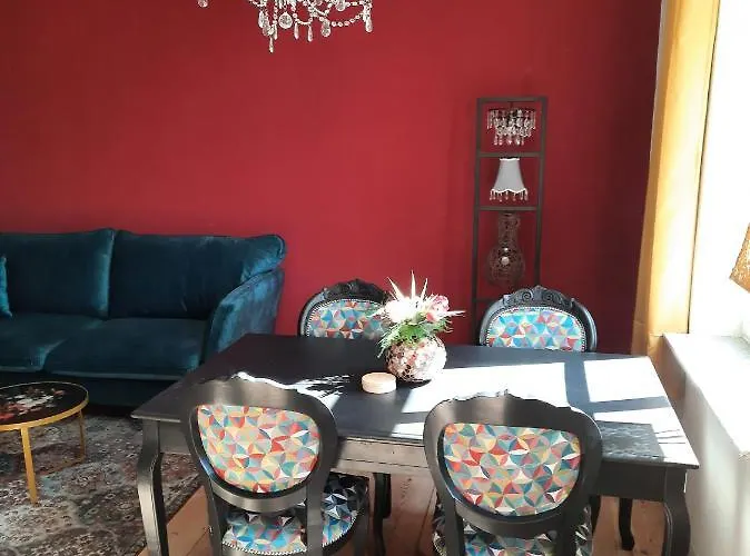 Schlossbahnhof Apartman *