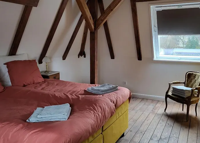 Schlossbahnhof * バレンシュテット